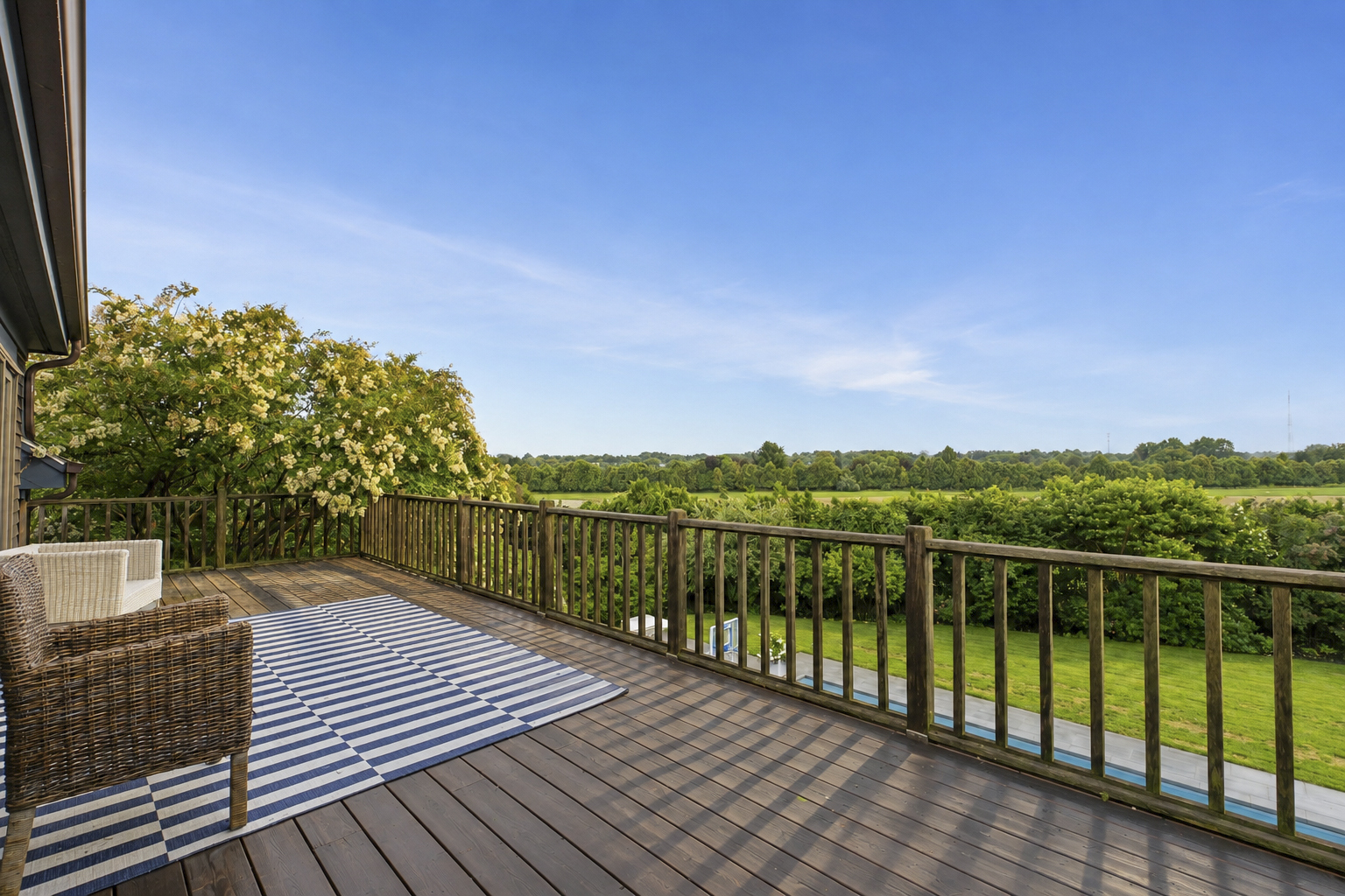 Hamptons, NY gallery image 78 of 99