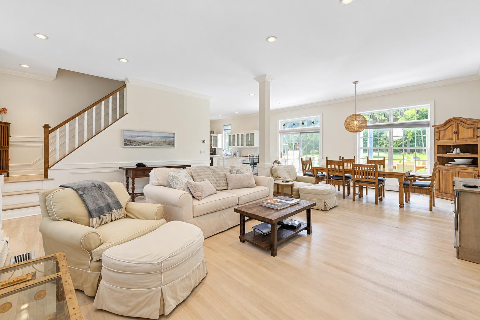 Hamptons, NY gallery image 20 of 99