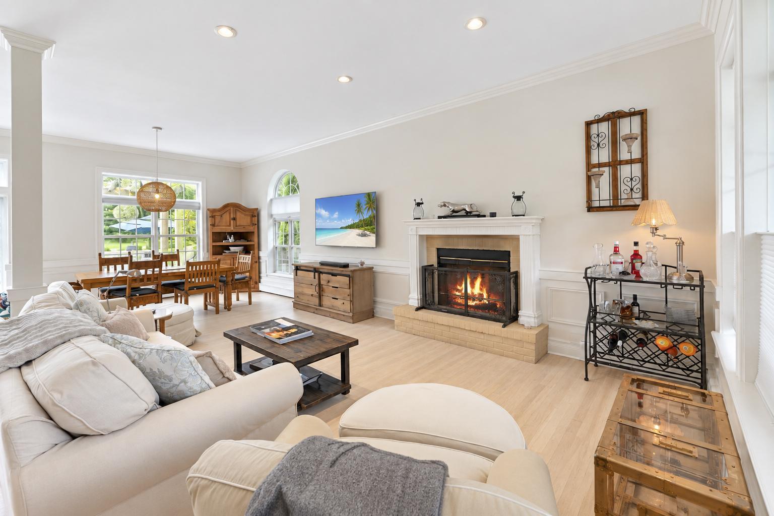 Hamptons, NY gallery image 18 of 99