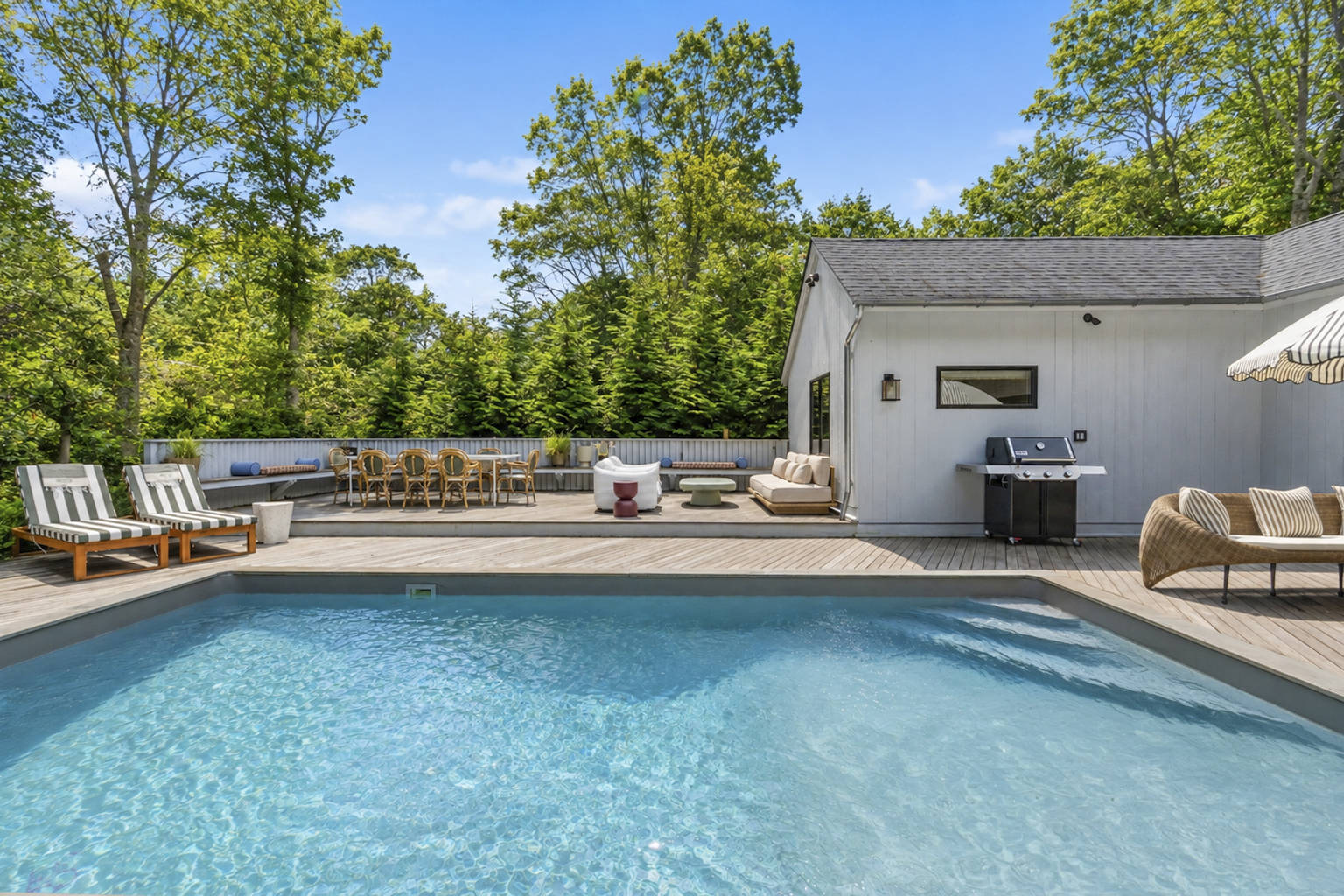 Hamptons, NY gallery image 48 of 99